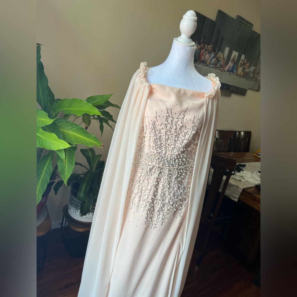Elegant evening dress, bought from Turkey, worn once! - Picture 4 of 15
